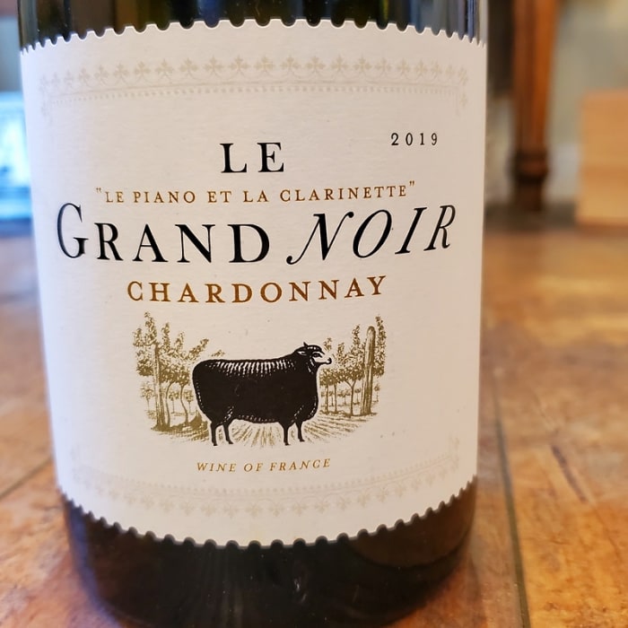 Le Grand Noir - Chardonnay (15% Viognier)