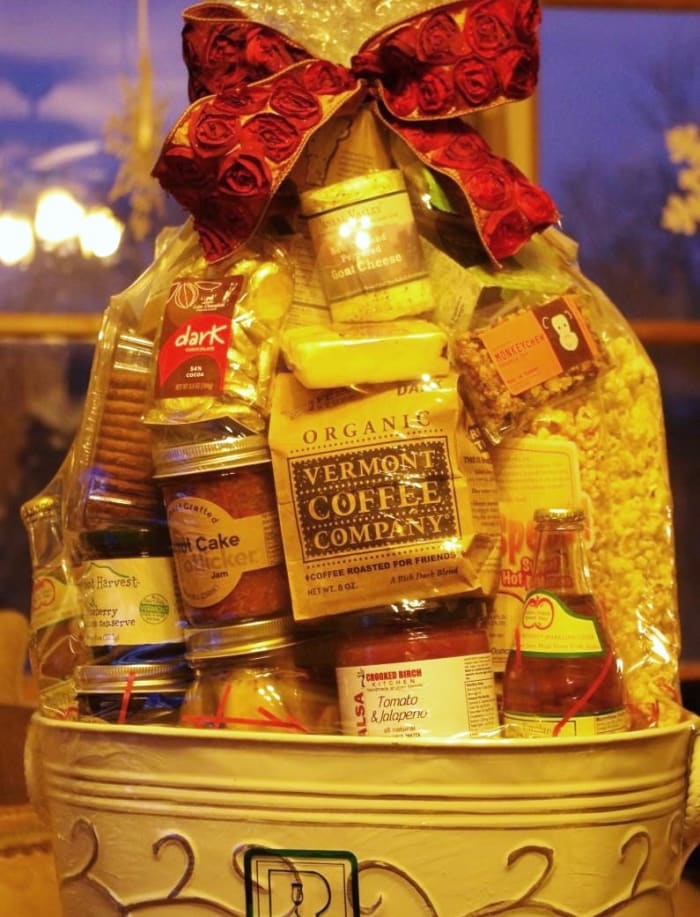 New England Goodies Basket