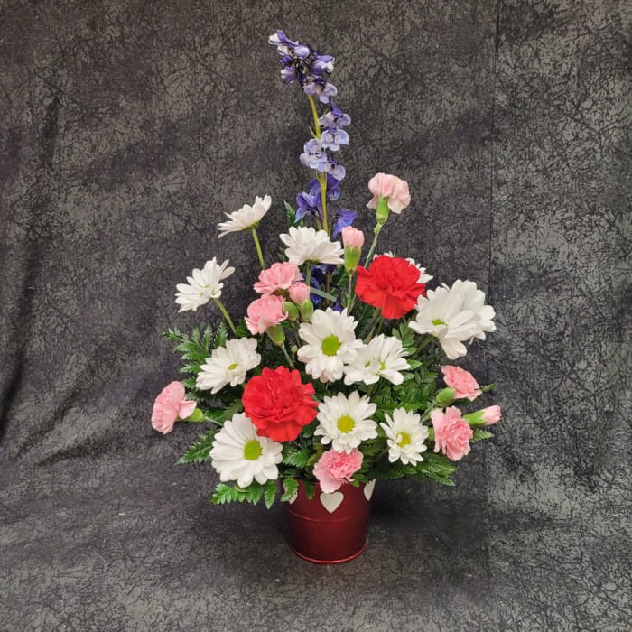 ARVD4 - RED TIN WITH WHITE GLITTER HEARTS