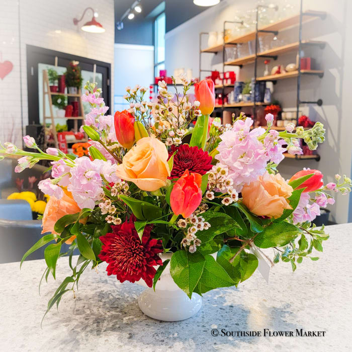 Valentine Designer's Choice Luxurious Arrangement