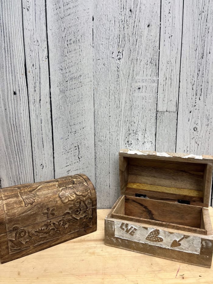 Medium Keepsake Box