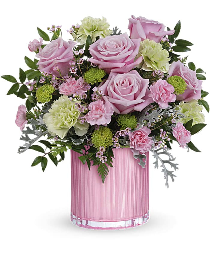 Teleflora's Sparkling Rose Bouquet