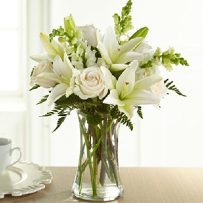 Eternal Friendship Vase- Whites