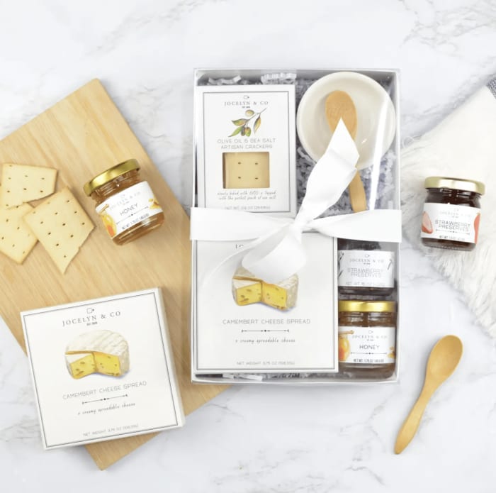 Mini Cheeseboard Set