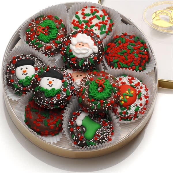 Chocolate Dipped Holiday Oreo Cookies 16 pc