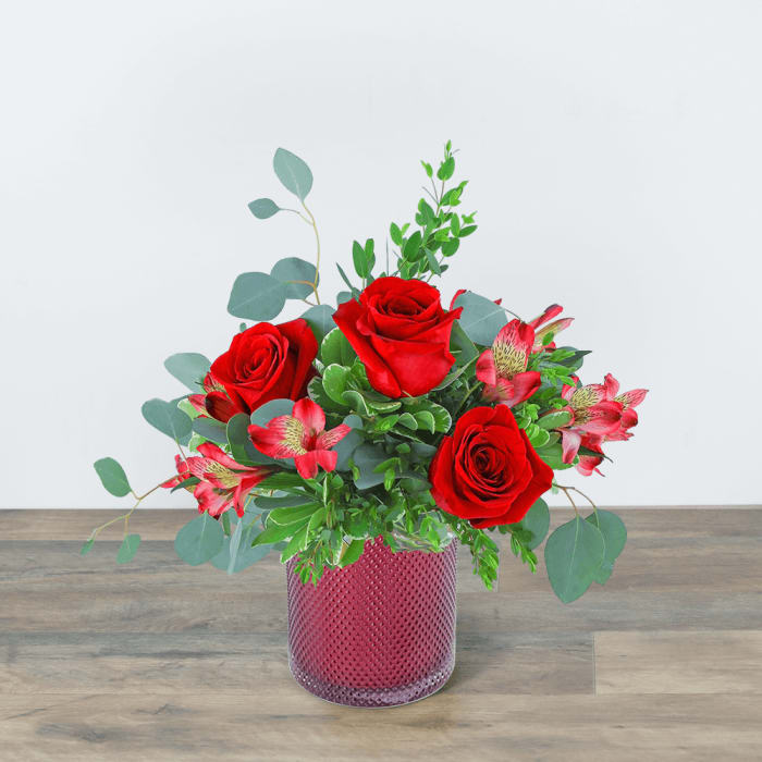 Scarlet Splendor Bouquet