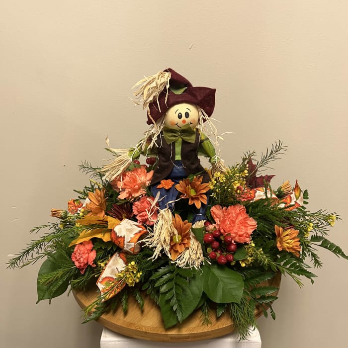 Smiling Scarecrow Centerpiece