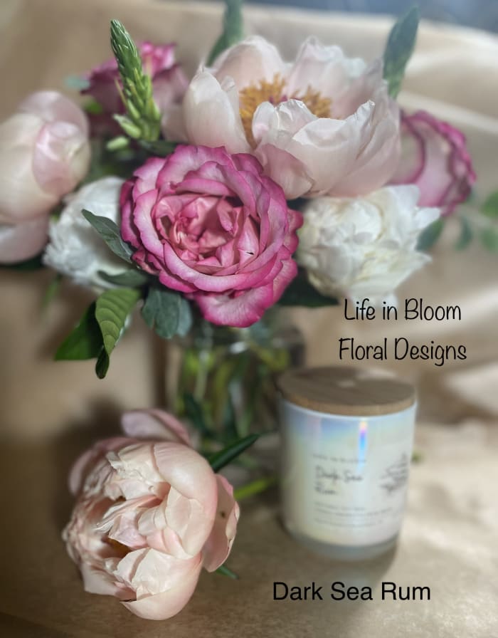 Dark Sea Rum Soy Candle 8oz White Lux Jar