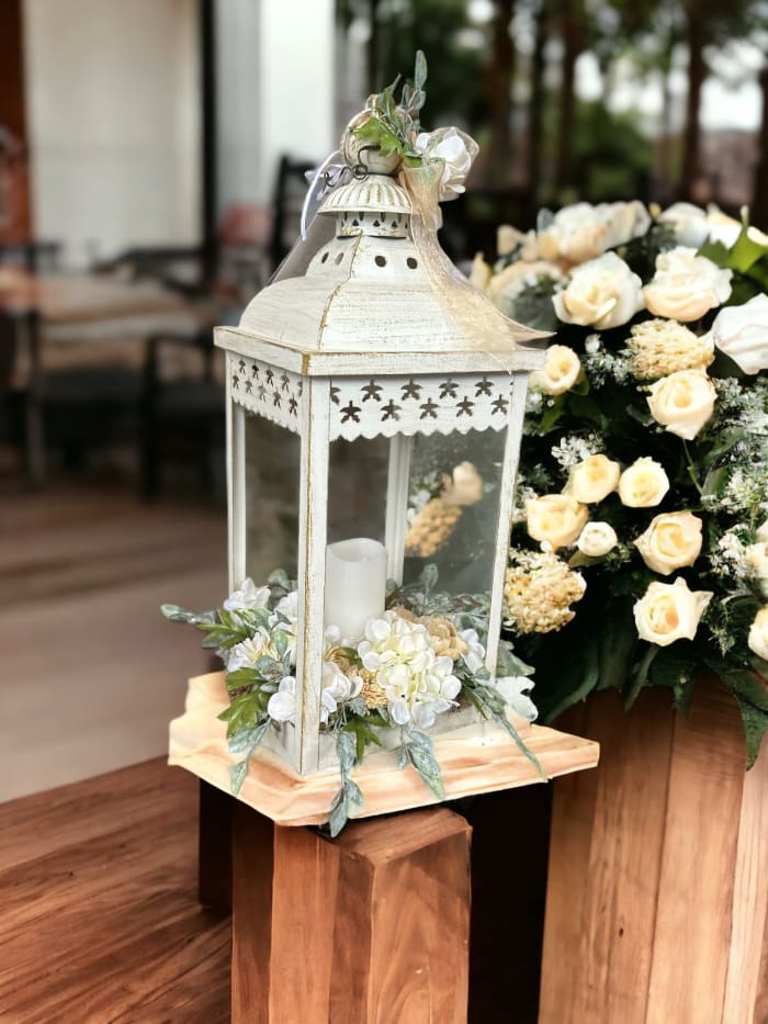 Tranquil Remembrance Silk Lantern Bouquet