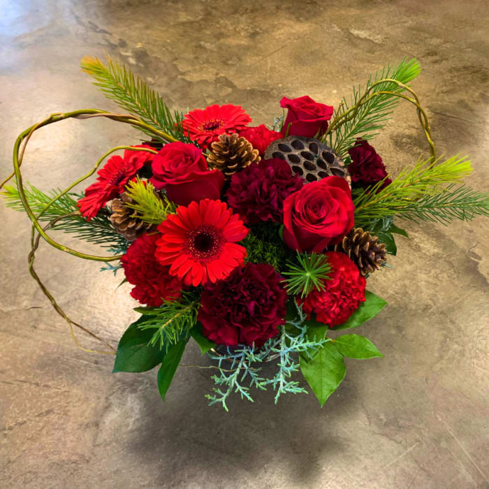 Specialty Christmas Flowers Delivered in Mechanicsburg, PA Jeffrey's