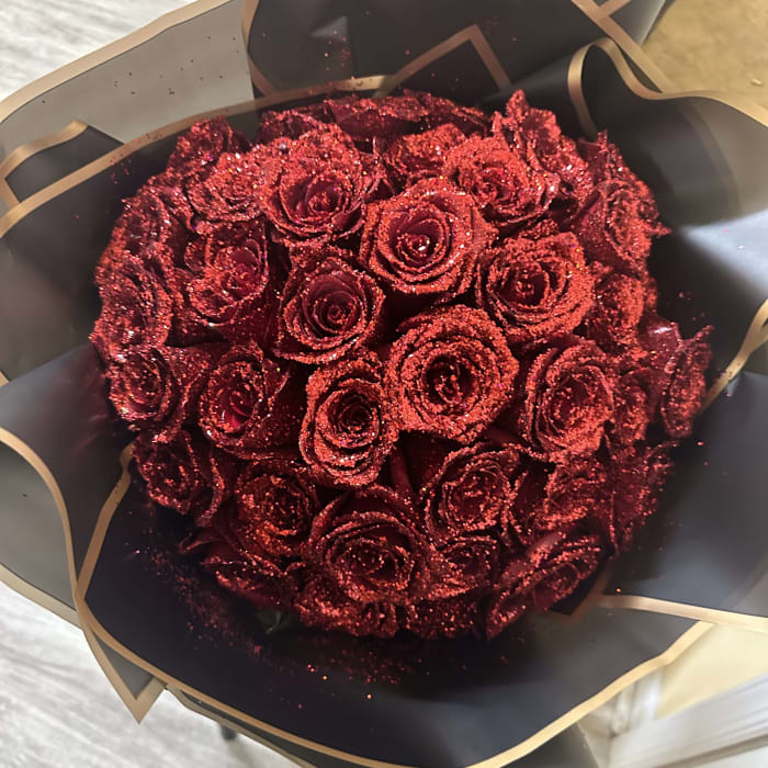 Shimmering Rose Bouquet