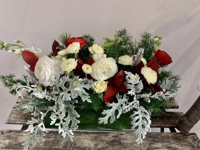 Christmas Cheer Centerpiece