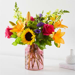 FTD's Best Day Bouquet in Blush Vase