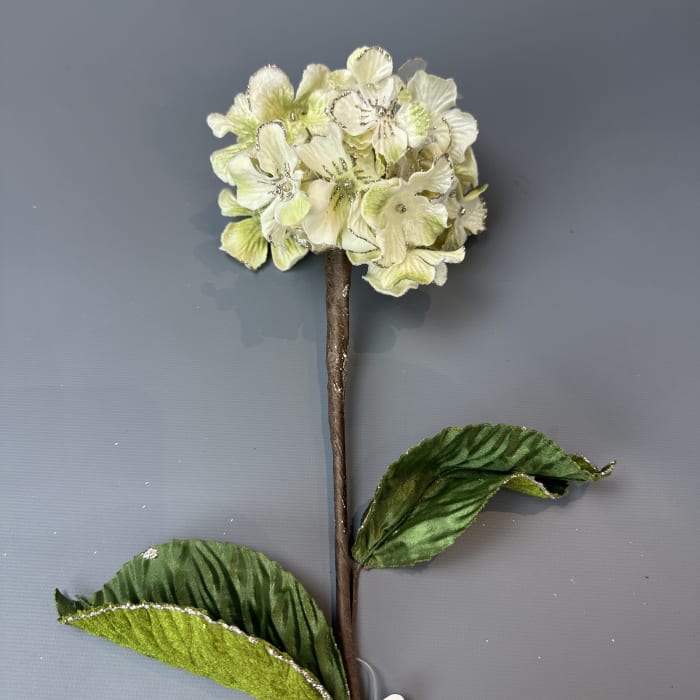 WHITE HOLIDAY HYDRANGEA 25''L