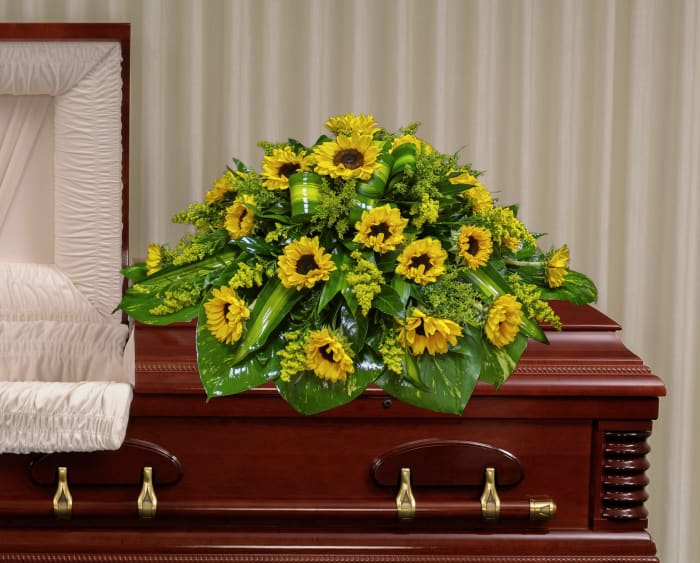 CC-20 Casket cover de girasoles con cinta impresa