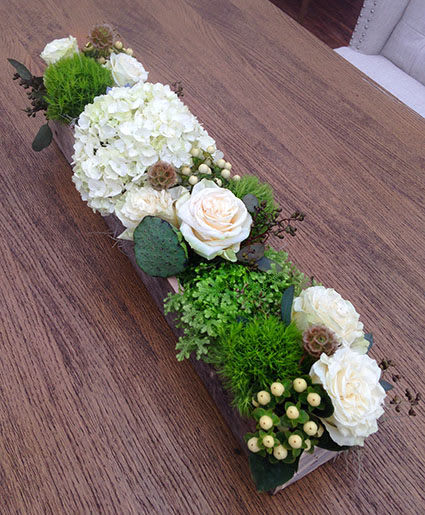 BREATHTAKING BUNCH
CENTERPIECE