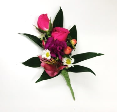 Mixed Flowers Boutonniere