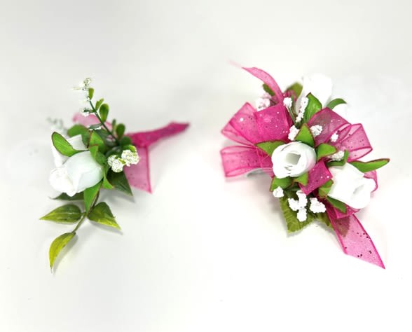 Keepsake Spray Roses Corsage and Boutonniere Set