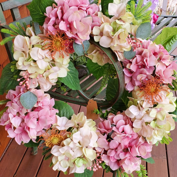 Pastel Hydrangea Wreath, 22-inch artificial door and wall wreath