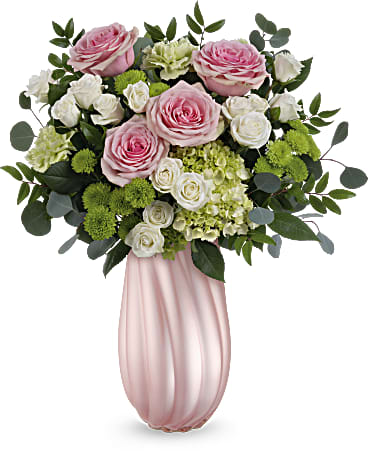 Teleflora's Sweetheart Twist