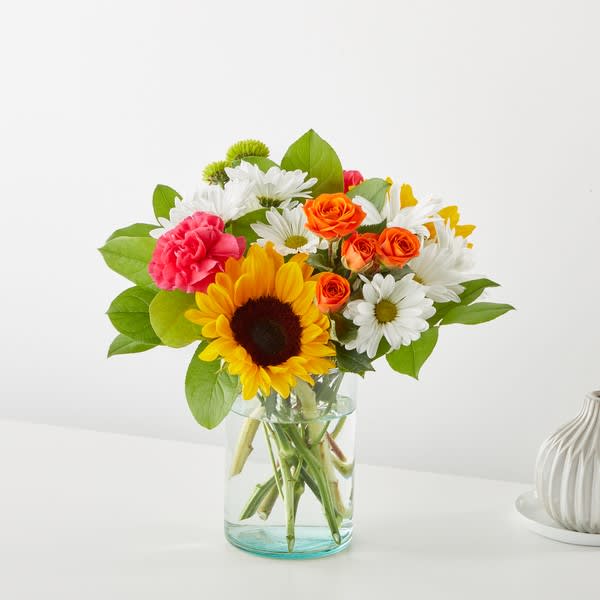 FTD's Sun-Drenched Blooms Vase