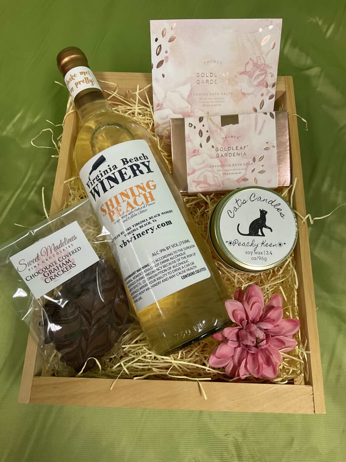 Gold-leaf Gardenia Spa Day Basket