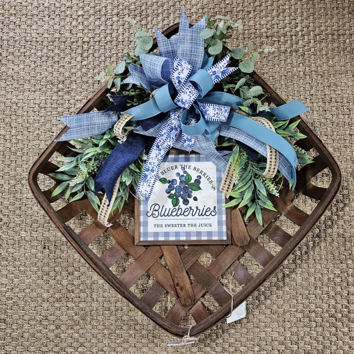 Blueberry Door Hanger