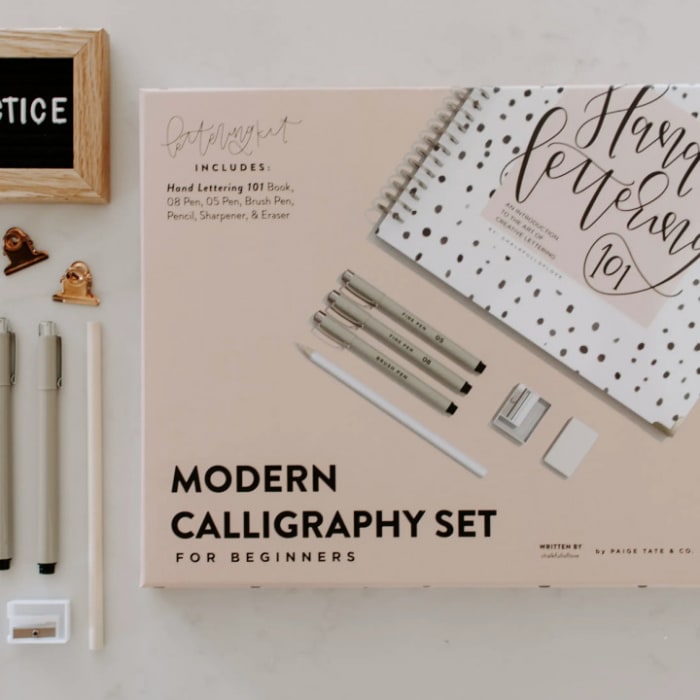 CALLIGRAPHY SET