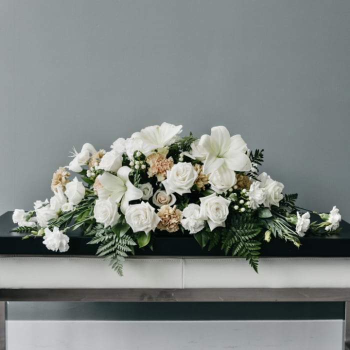 CASKET SPRAY ARRANGEMENT