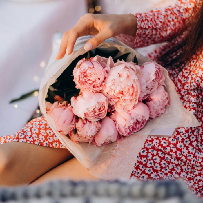 PEONY BOUQUET