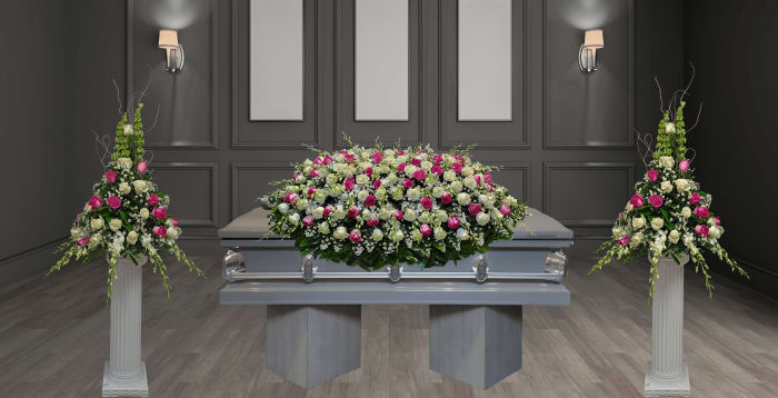 SC-22 Set funeral de rosas, y orquídeas (dendrobium)