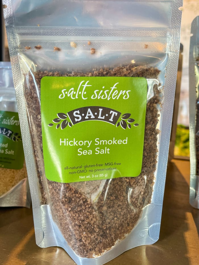 s.a.l.t. sisters Hickory Smoked Sea Salt