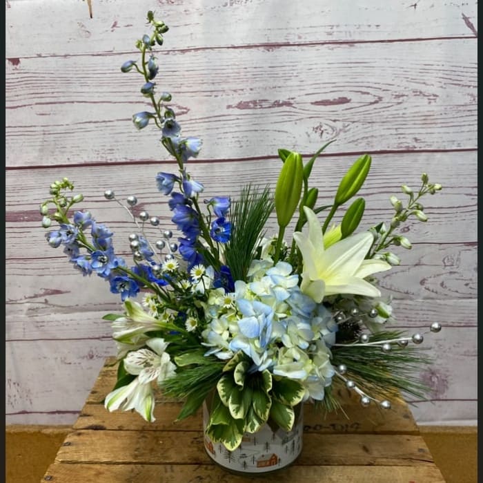Frost-filled Fun Arrangement