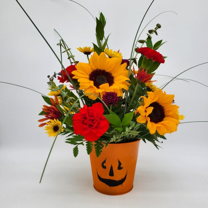 Pumpkin Tin Arrangement