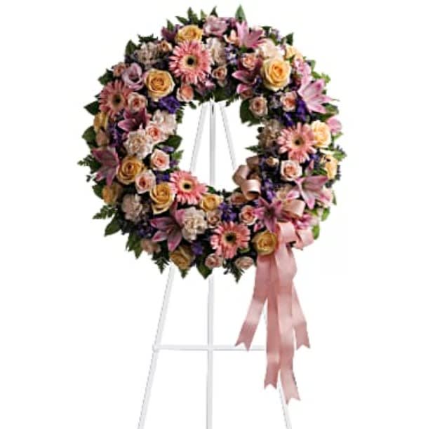 Teleflora’s Graceful Wreath