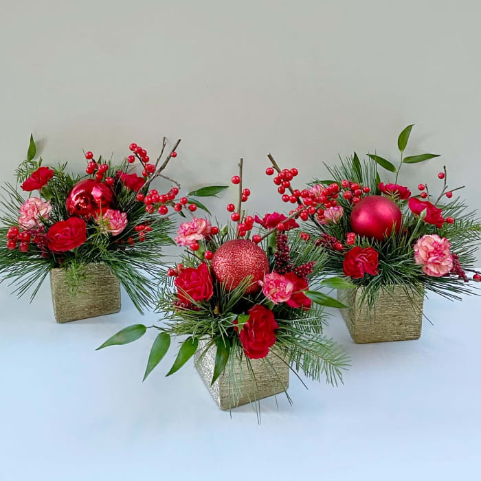 Mini tabletop trio - in Reds