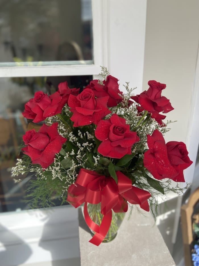 1 Dozen Hand Opened Roses