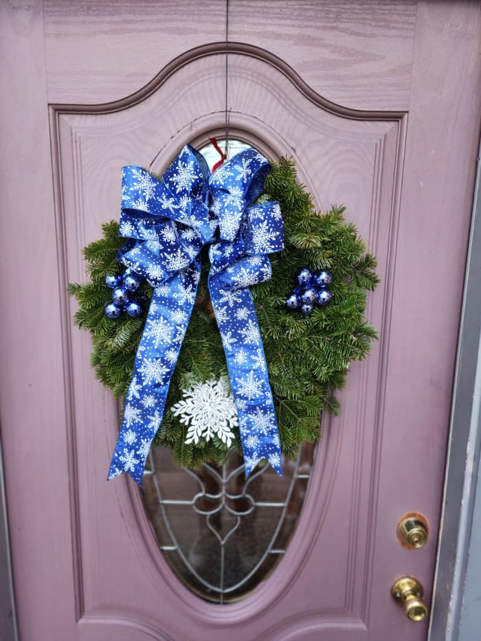 Blue ribbon wreath