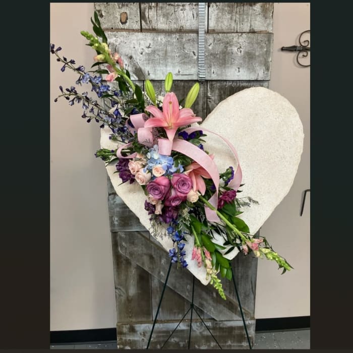 Forever Loved Heart Easel Spray