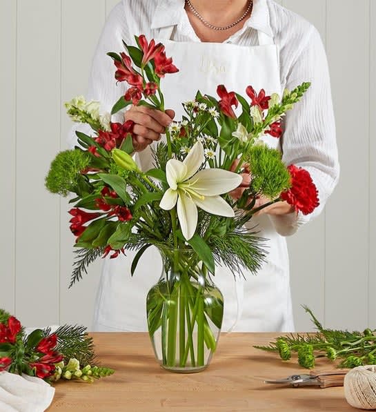 Holiday Florist’s Choice Bouquet