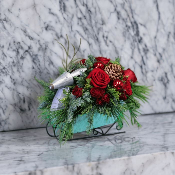 ND-3 Arreglo navideño de rosas y spray roses