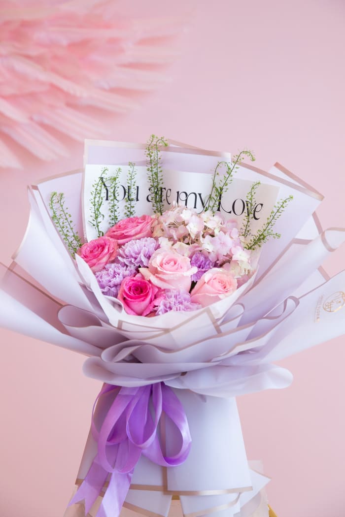 Fresh Floral Arrangement