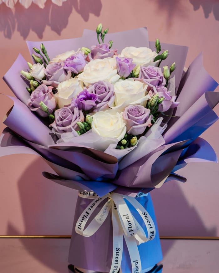 Fresh flower bouquet 13