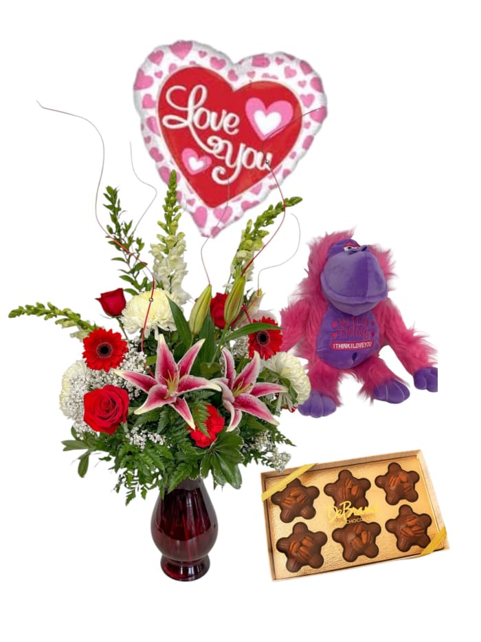 Grand Romance Valentine Bouquet