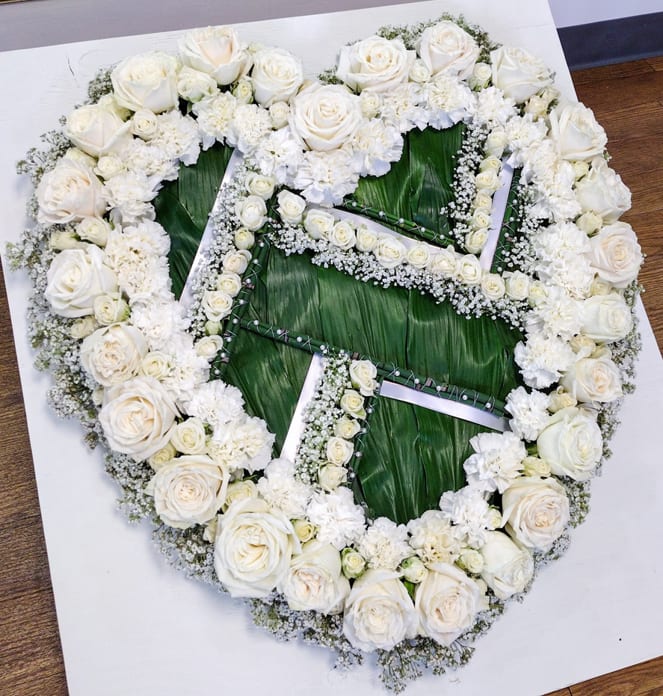 28” Art Heart