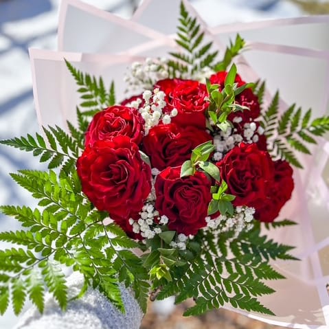 Valentine Roses Wrap