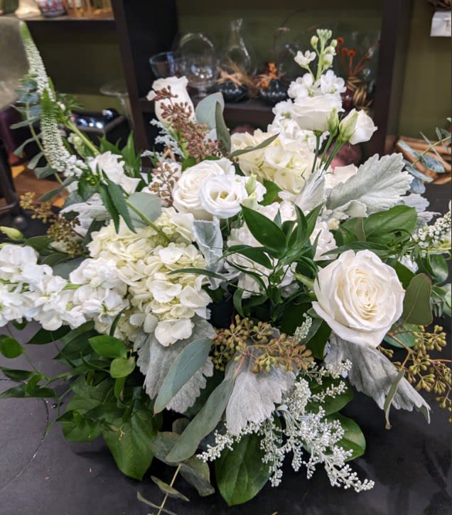 Large arrangement