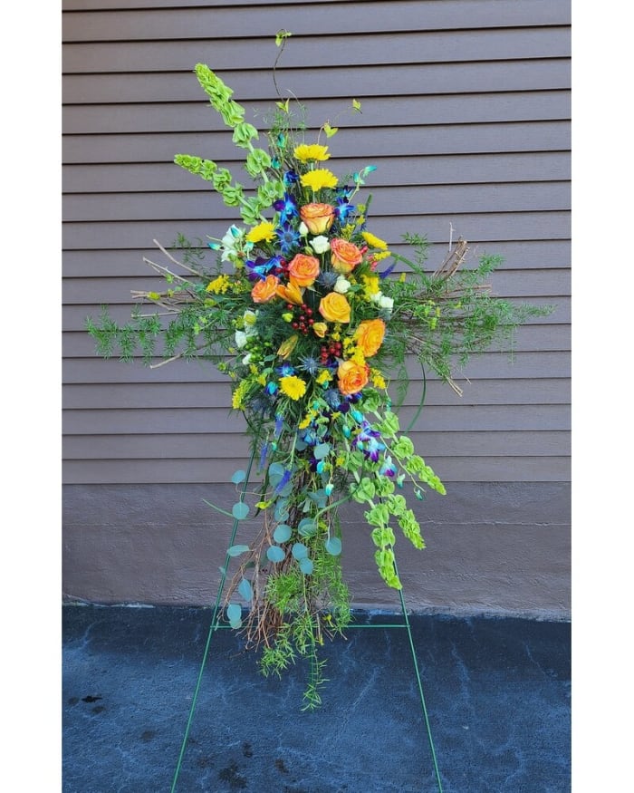 Rugged Cross Tribute Spray