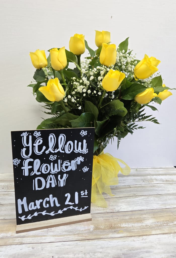 Yellow Classic Dozen Arrangement