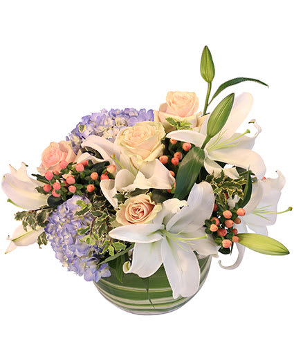 AURA OF WINTER FLORAL DESIGN
